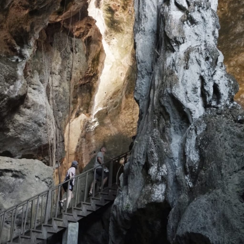 Batu Cermin Cave